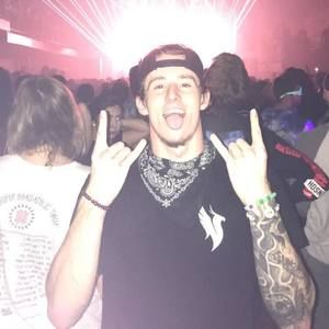 Meet your Posher, Reagan